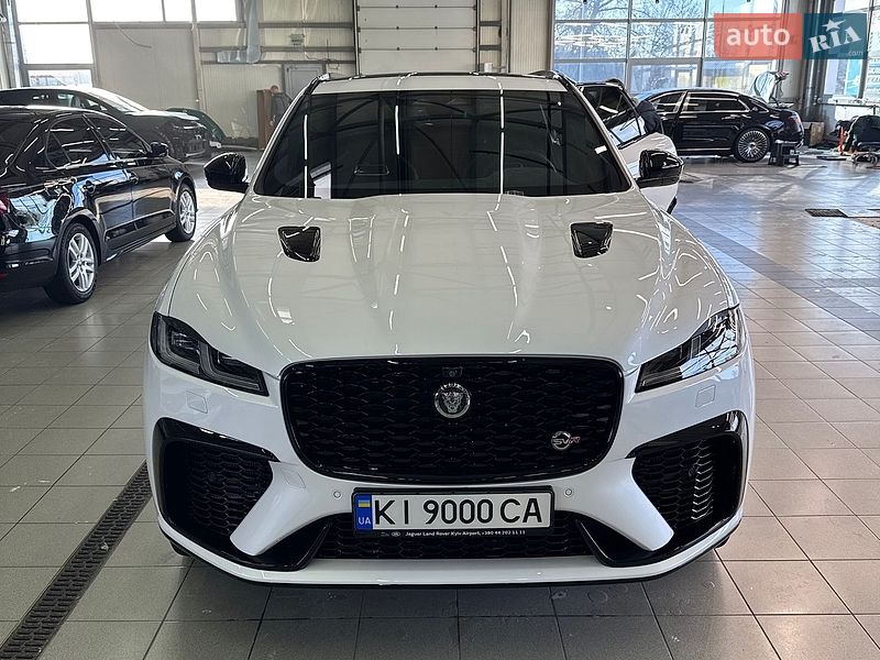 2023 Jaguar F-Pace, VIN SADCA2BEXRA728256:plate — photo 1 (autoria)