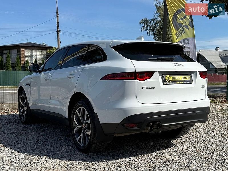Позашляховик / Кросовер Jaguar F-Pace 2016 в Коломиї