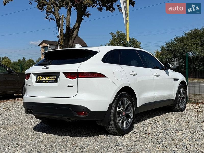 Позашляховик / Кросовер Jaguar F-Pace 2016 в Коломиї