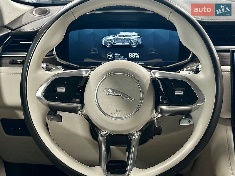 Внедорожник / Кроссовер Jaguar F-Pace 2022 в Львове