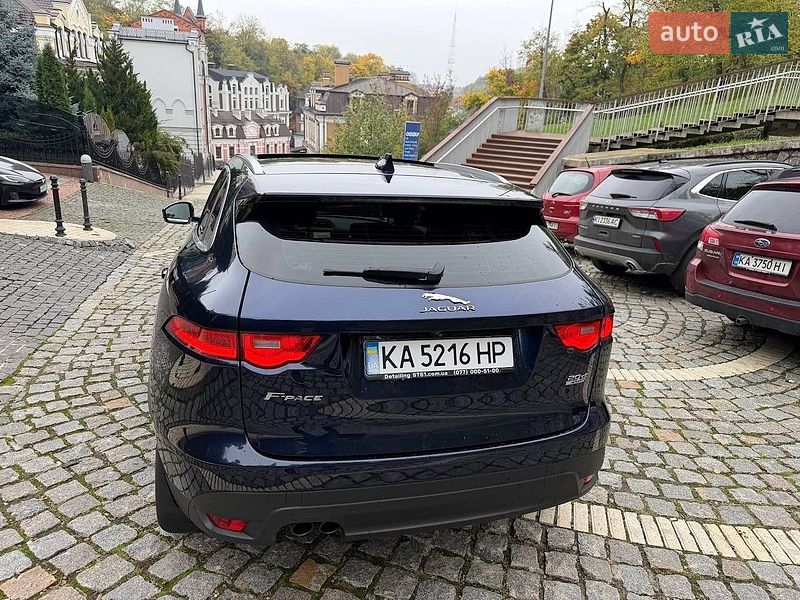 Внедорожник / Кроссовер Jaguar F-Pace 2016 в Киеве