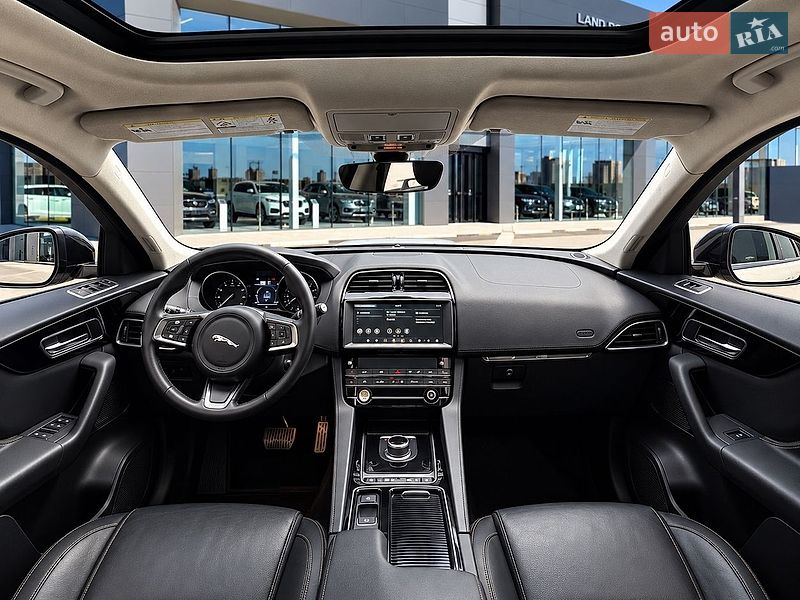 Внедорожник / Кроссовер Jaguar F-Pace 2020 в Киеве