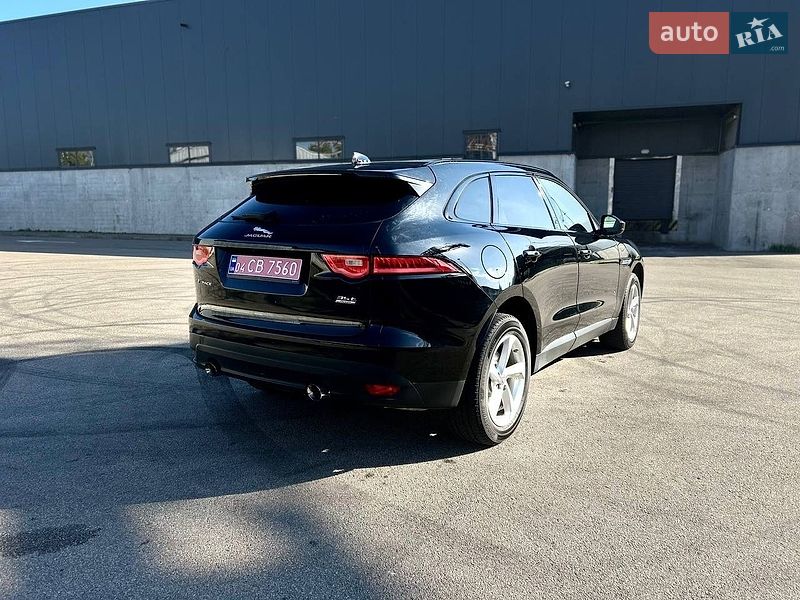 Внедорожник / Кроссовер Jaguar F-Pace 2016 в Киеве