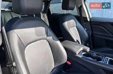 Внедорожник / Кроссовер Jaguar F-Pace 2016 в Киеве