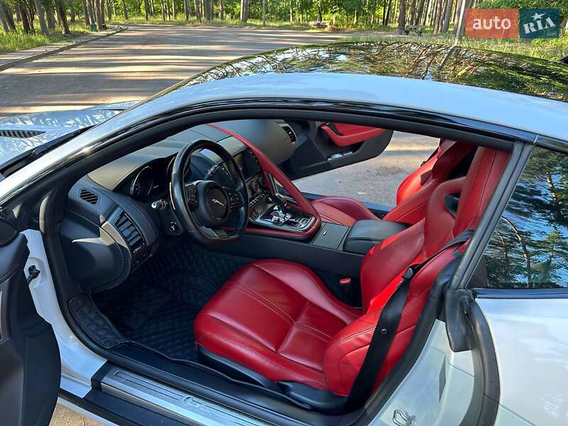 Купе Jaguar F-Type 2016 в Черкассах