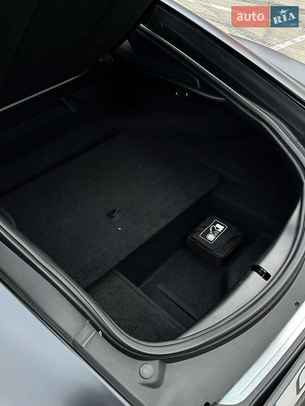 Купе Jaguar F-Type 2020 в Киеве