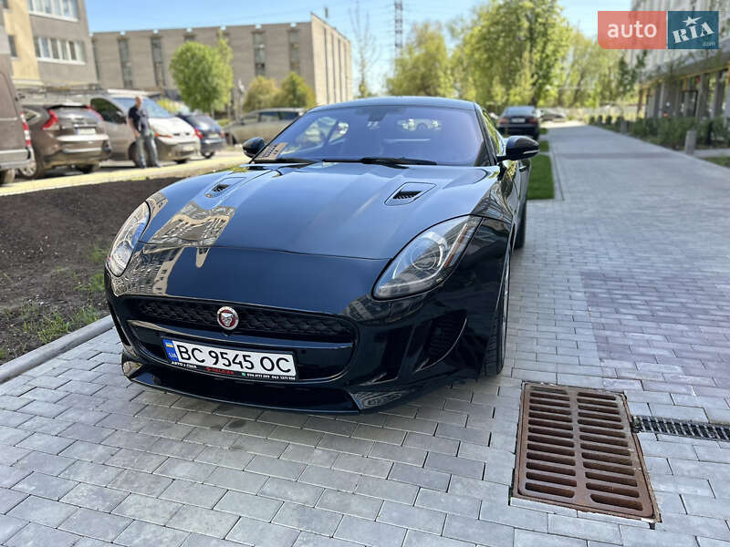 Купе Jaguar F-Type 2016 в 