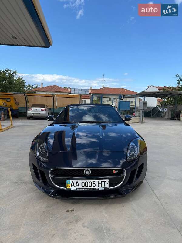 Купе Jaguar F-Type 2013 в 