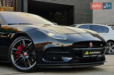 Купе Jaguar F-Type 2016 в 