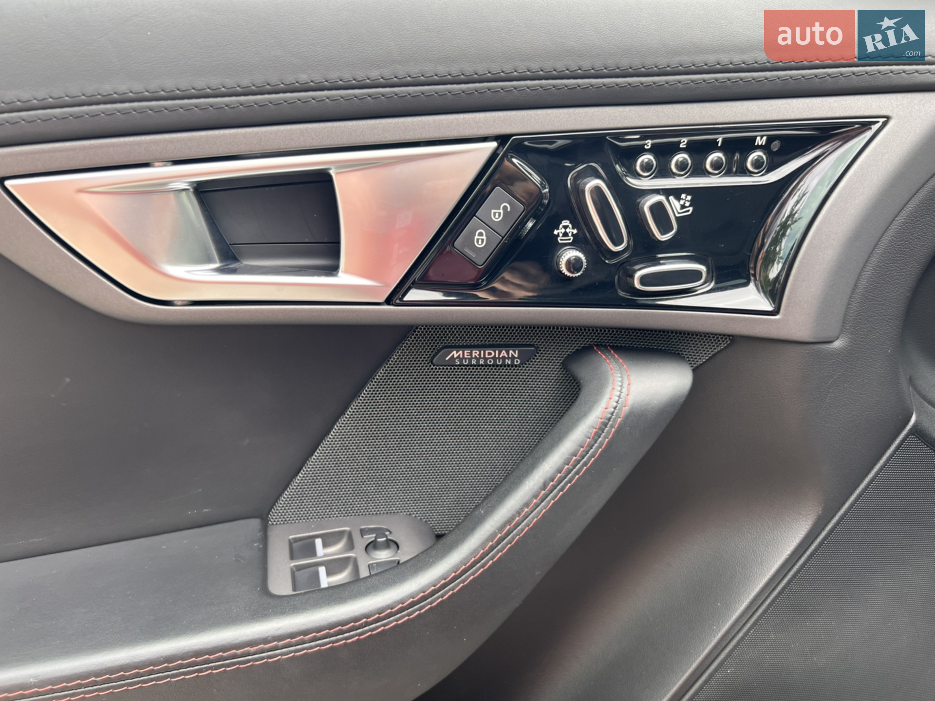 2015 Jaguar F-Type - мініатюра 28