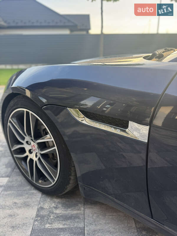 Купе Jaguar F-Type 2018 в Луцке