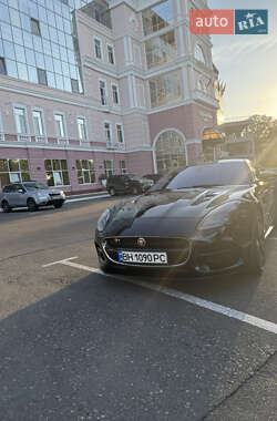 Купе Jaguar F-Type 2017 в 