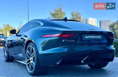 Купе Jaguar F-Type 2021 в 
