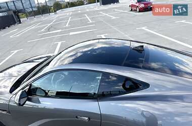 Купе Jaguar F-Type 2015 в 
