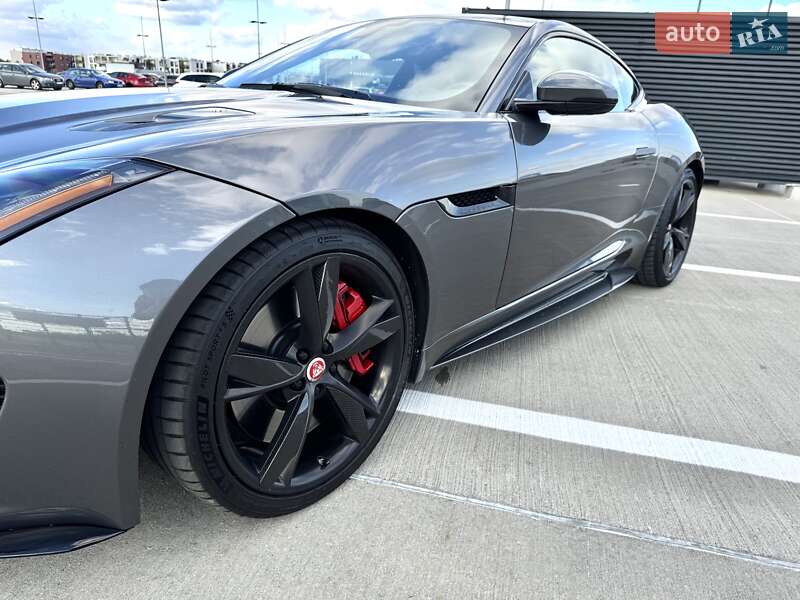 Купе Jaguar F-Type 2015 в Киеве