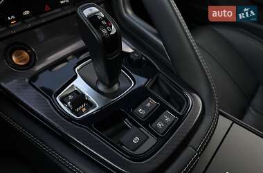 Купе Jaguar F-Type 2015 в 