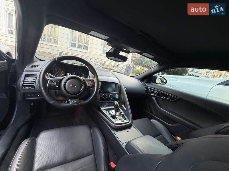 Купе Jaguar F-Type 2017 в Одесі фото 36 Купе Jaguar F-Type 2017 в Одесі