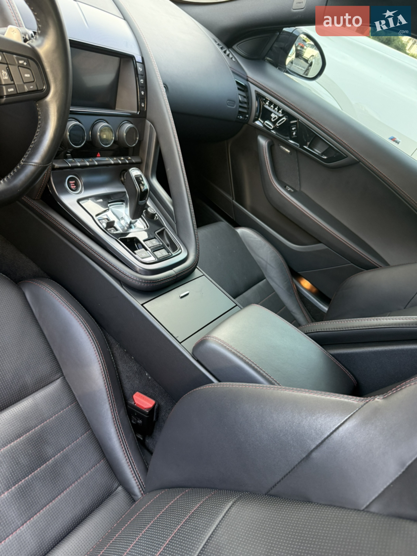 2017 Jaguar F-Type - мініатюра 40