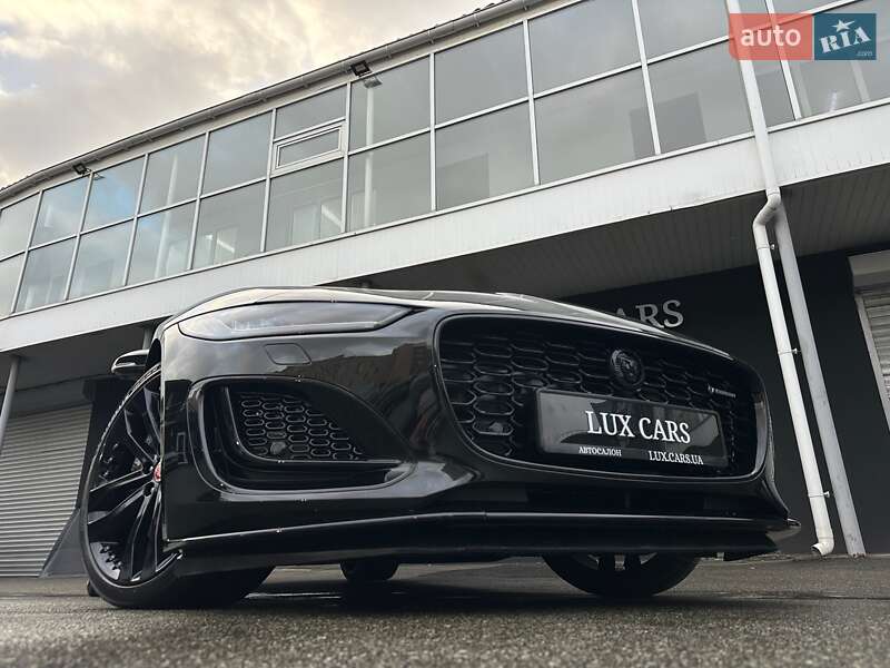 Купе Jaguar F-Type 2023 в Киеве фото 21 Купе Jaguar F-Type 2023 в Киеве
