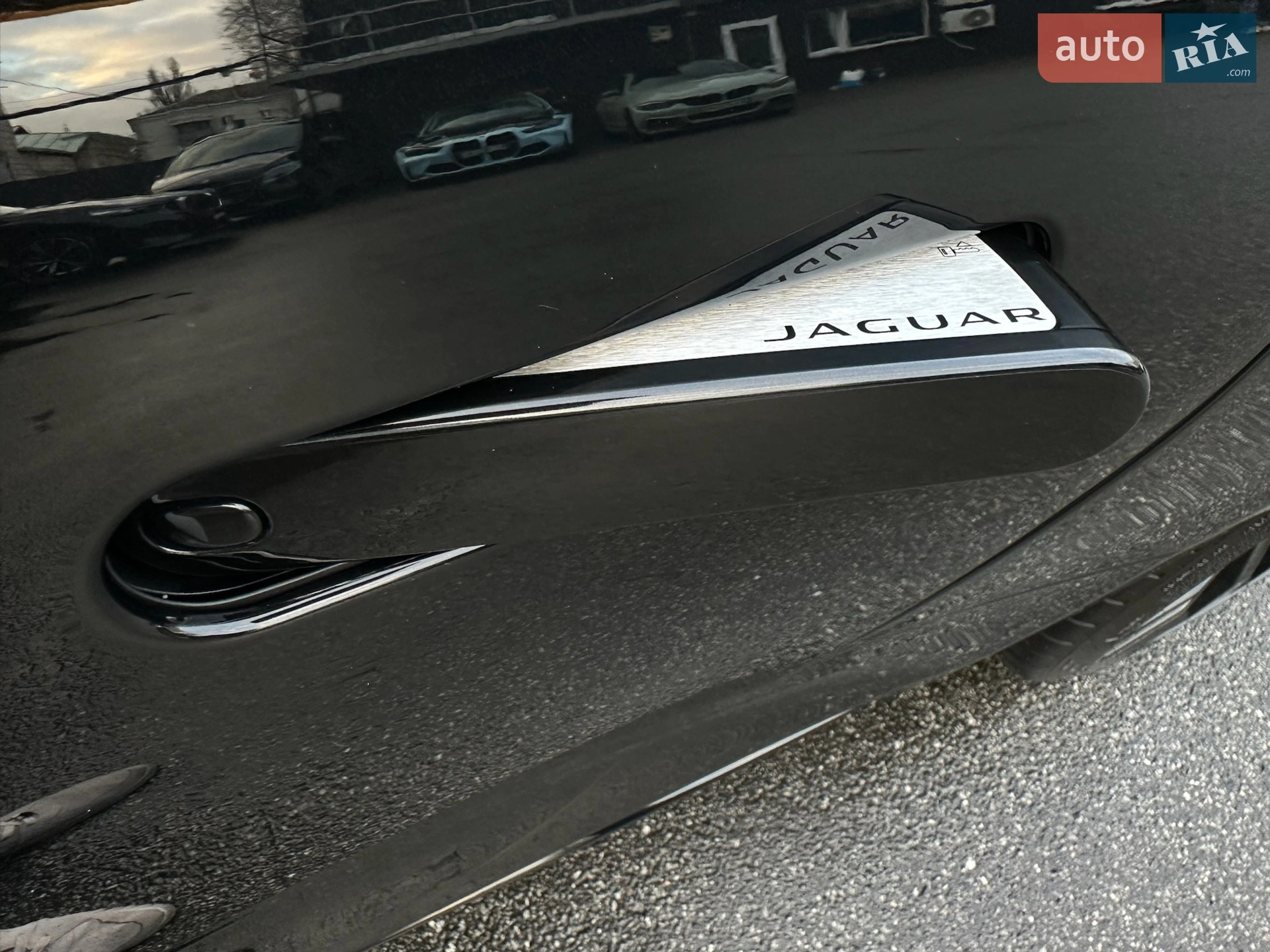 2023 Jaguar F-Type - мініатюра 37