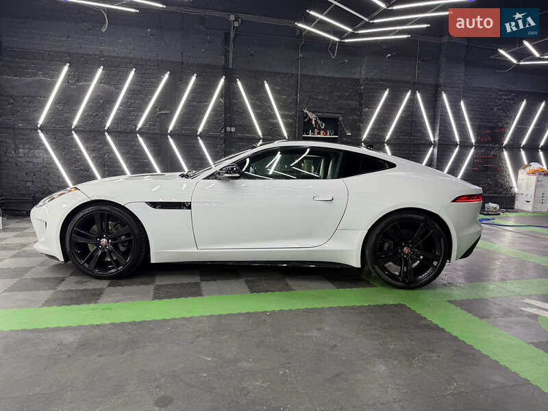 Родстер Jaguar F-Type 2015 в Киеве
