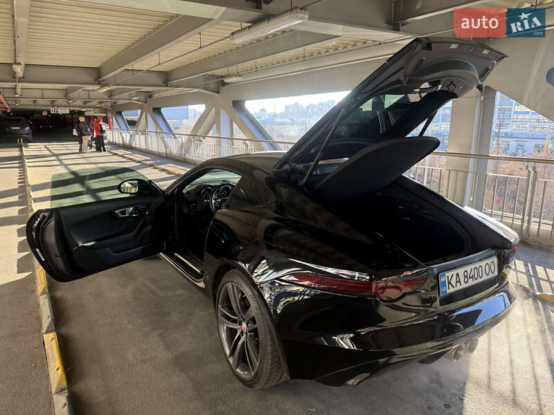 Купе Jaguar F-Type 2015 в Киеве