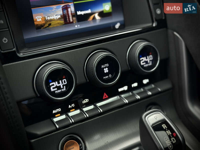 Купе Jaguar F-Type 2016 в Одесі