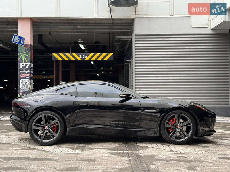 Купе Jaguar F-Type 2015 в Киеве фото 12 Купе Jaguar F-Type 2015 в Киеве