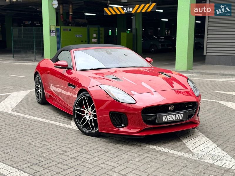 Jaguar F-Type 2019