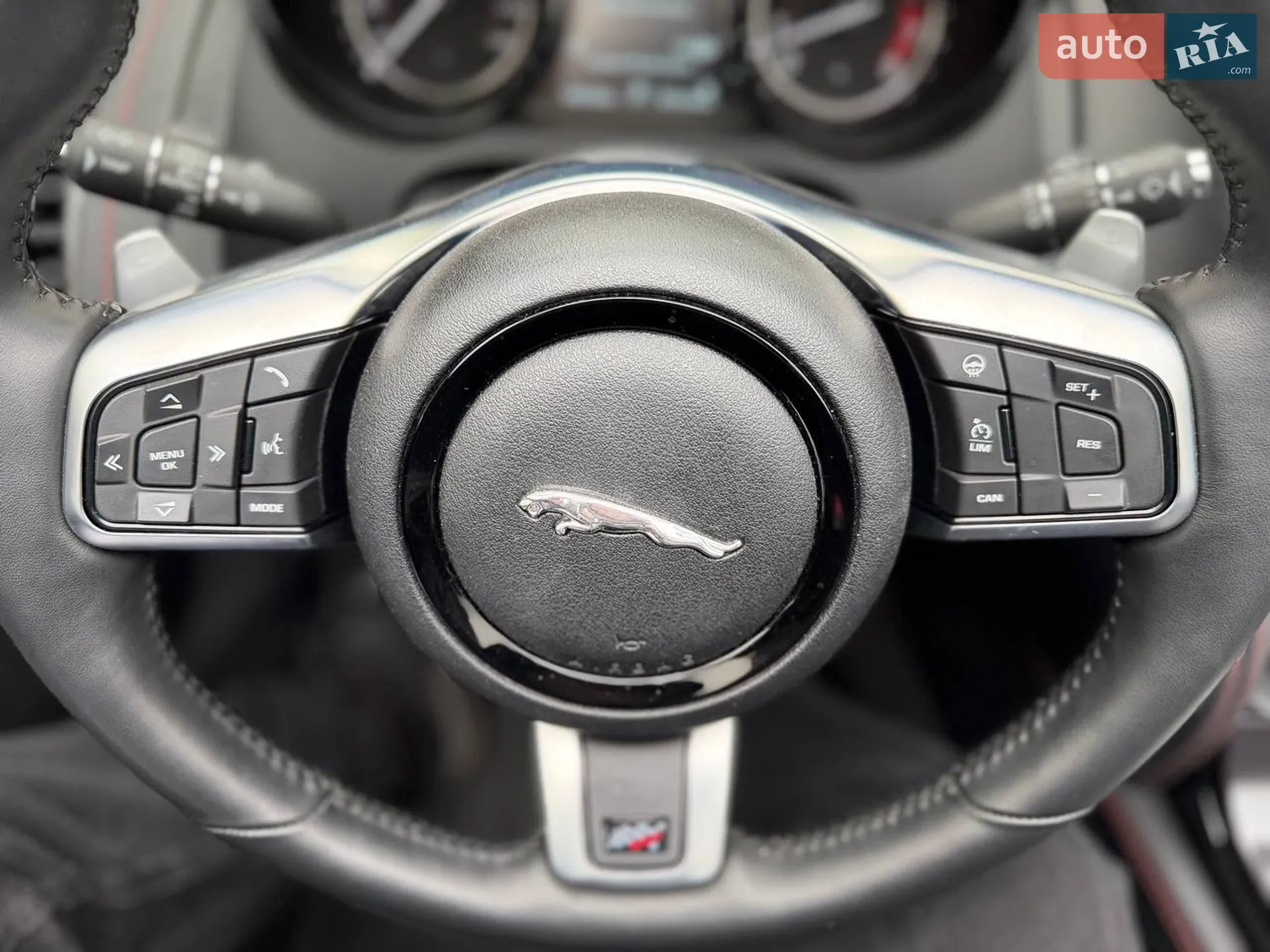 2019 Jaguar F-Type - мініатюра 20