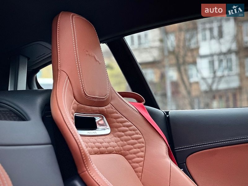 Купе Jaguar F-Type 2020 в Киеве фото 26 Купе Jaguar F-Type 2020 в Киеве