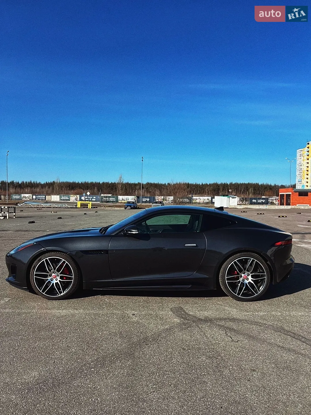 2019 Jaguar F-Type - мініатюра 4