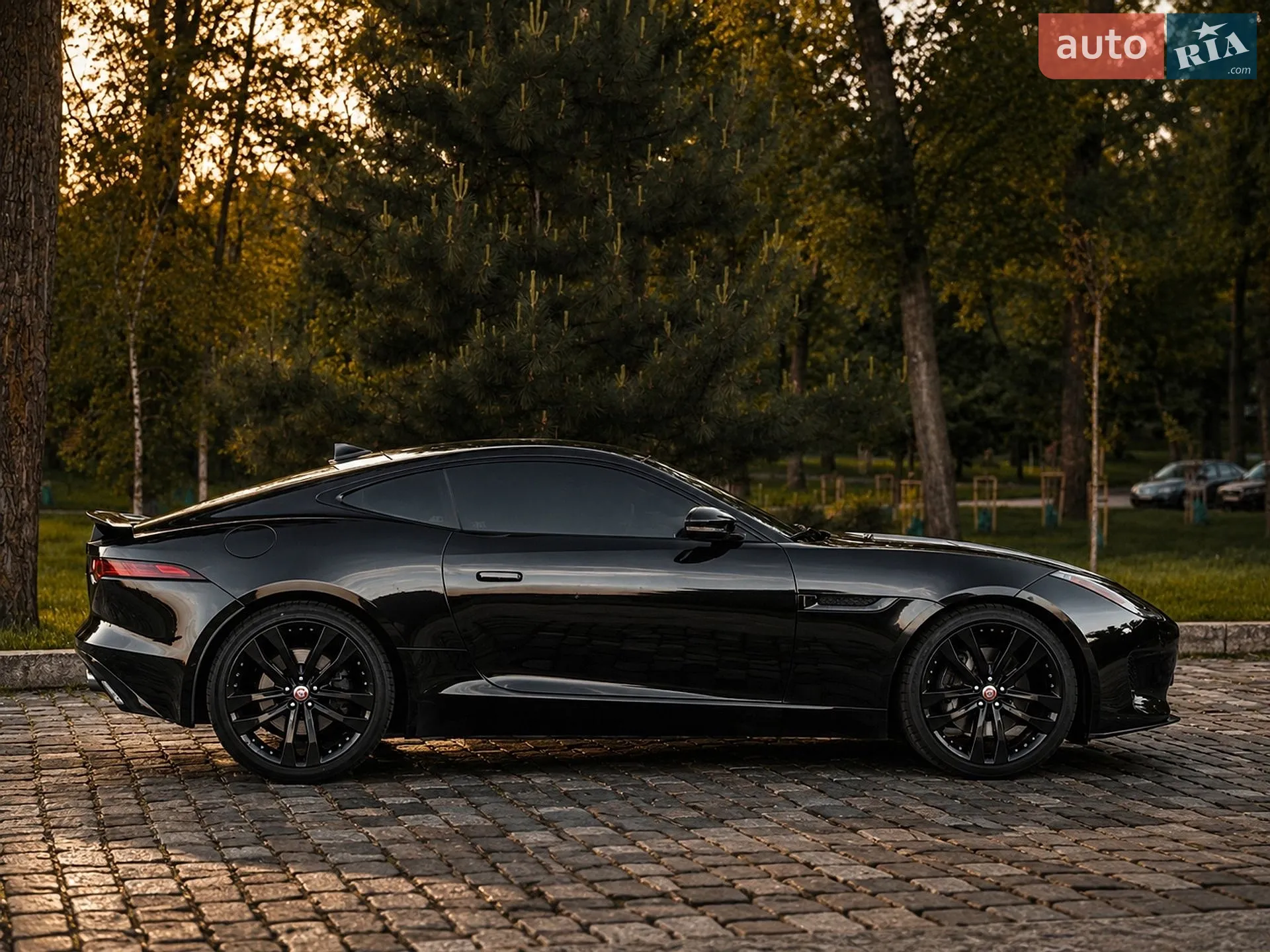 2018 Jaguar F-Type - мініатюра 5