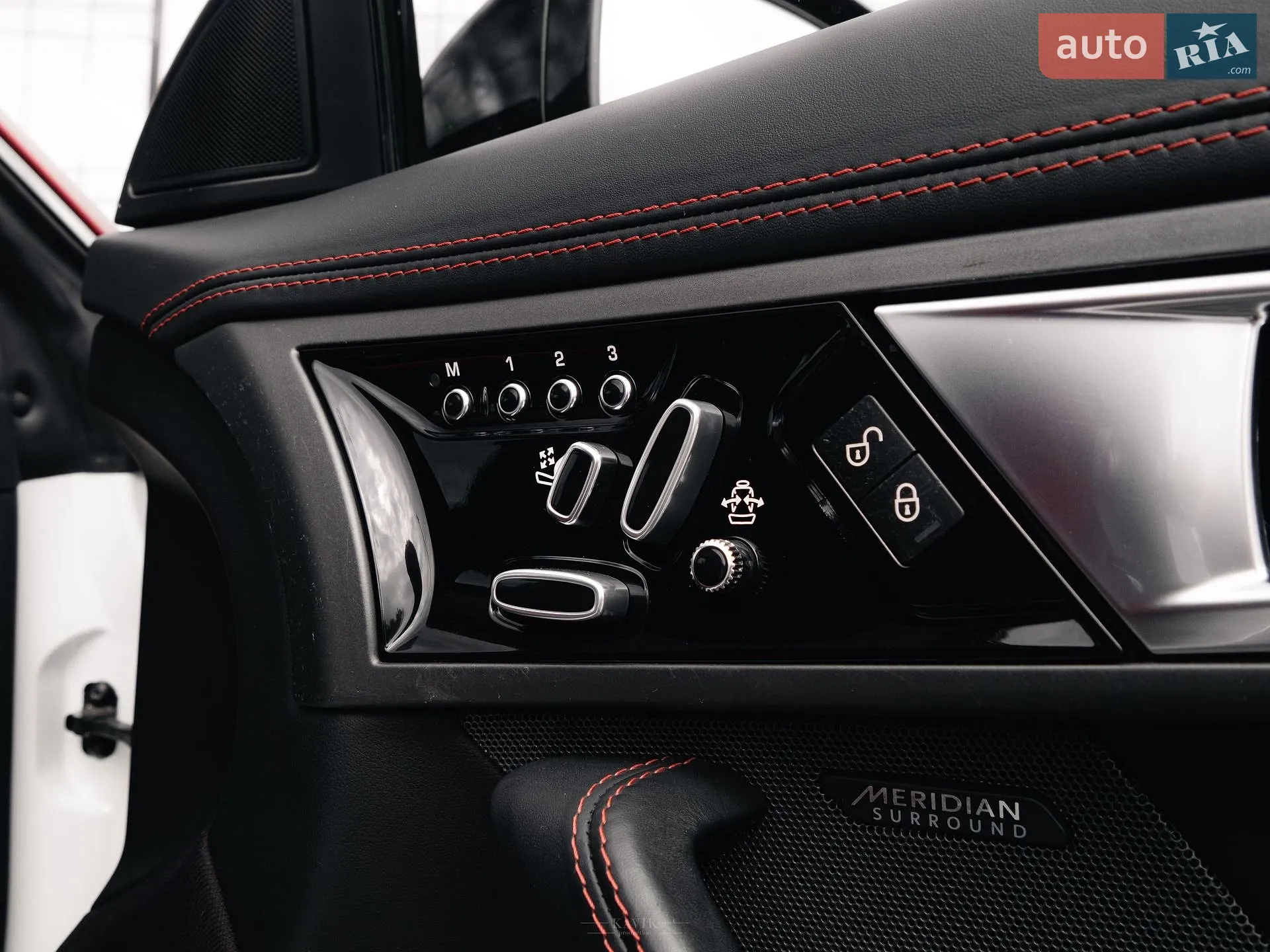 2015 Jaguar F-Type - мініатюра 38
