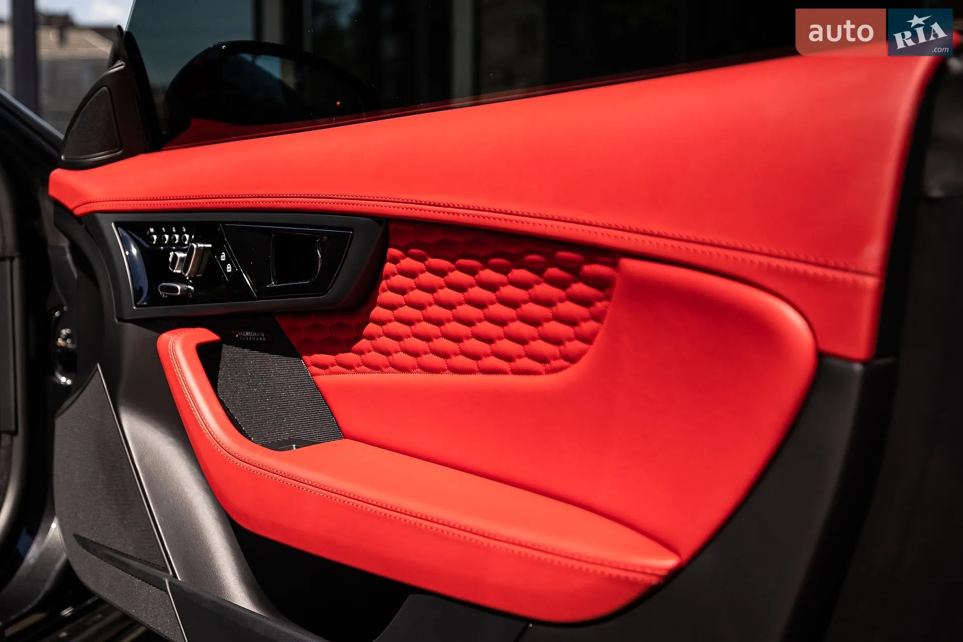 2021 Jaguar F-Type - мініатюра 48