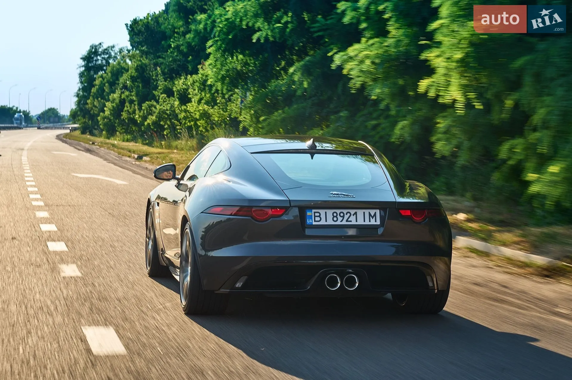 2019 Jaguar F-Type - мініатюра 5