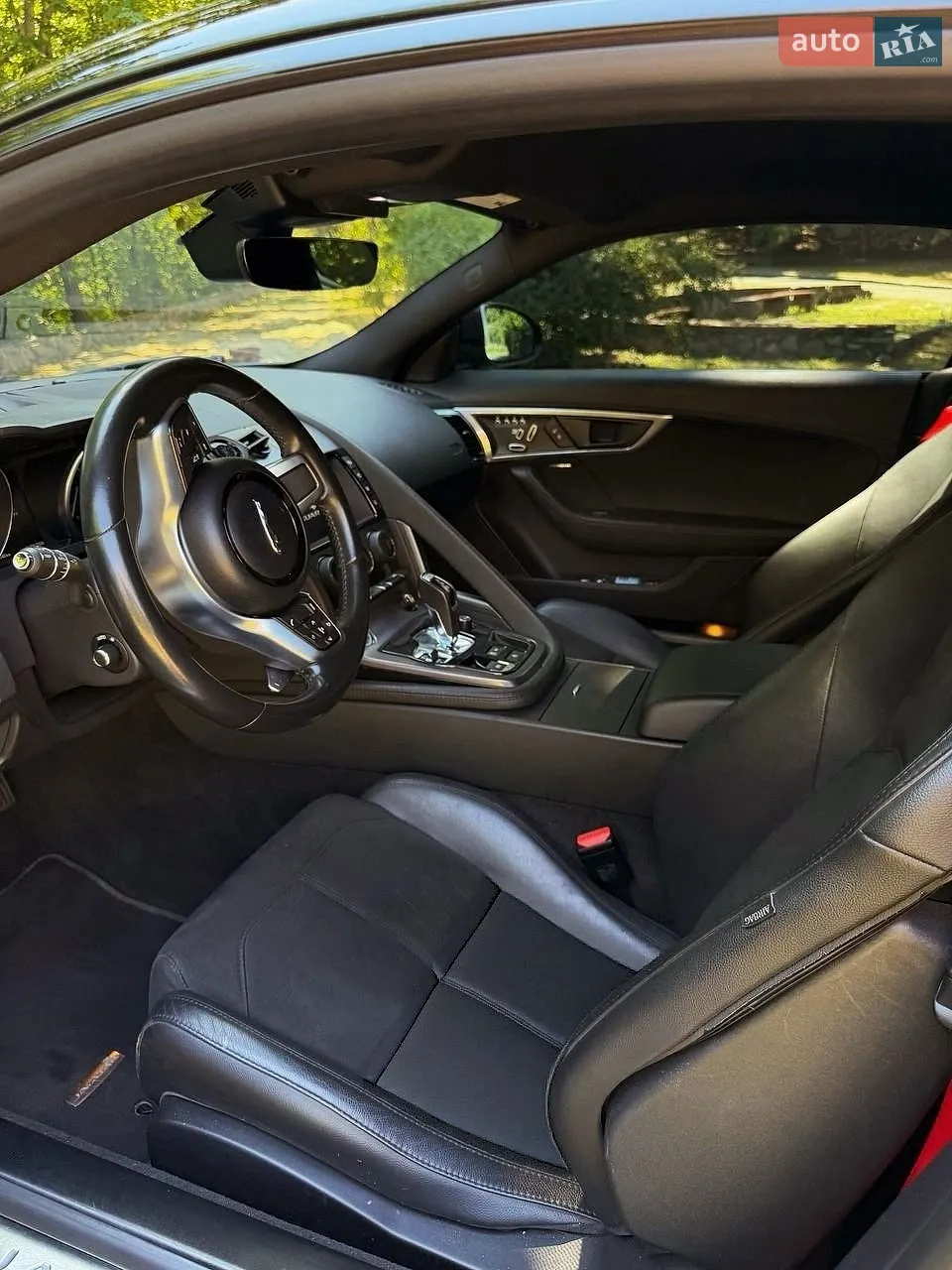 2017 Jaguar F-Type - мініатюра 8