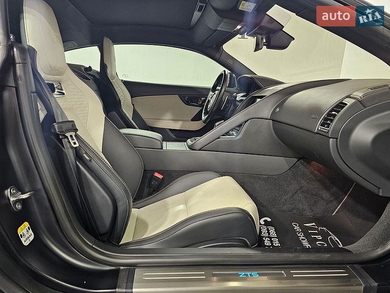 Купе Jaguar F-Type 2020 в Киеве фото 19 Купе Jaguar F-Type 2020 в Киеве