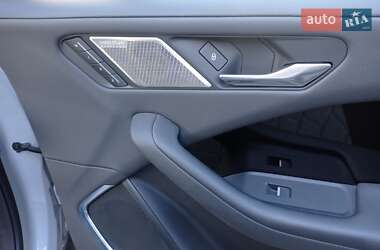 Внедорожник / Кроссовер Jaguar I-Pace 2018 в 