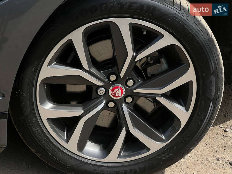 Позашляховик / Кросовер Jaguar I-Pace 2018 в Львові