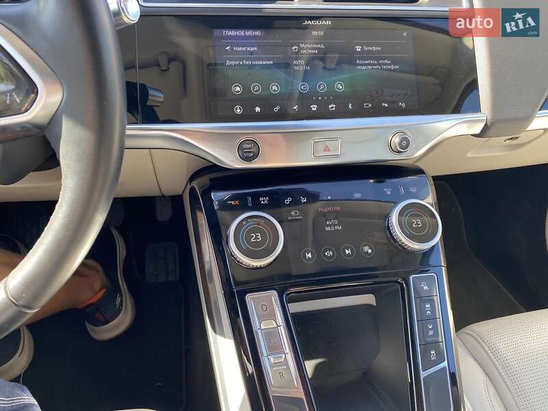 Позашляховик / Кросовер Jaguar I-Pace 2018 в Запоріжжі