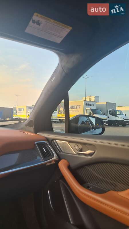Внедорожник / Кроссовер Jaguar I-Pace 2018 в Киеве фото 52 Внедорожник / Кроссовер Jaguar I-Pace 2018 в Киеве