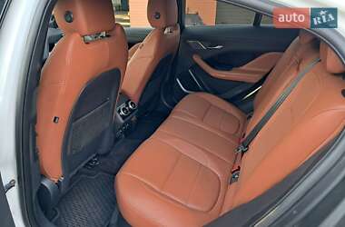 Позашляховик / Кросовер Jaguar I-Pace 2019 в 