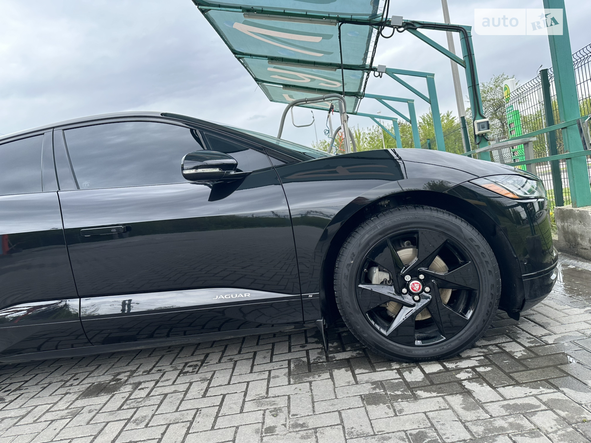 2019 Jaguar I-Pace - мініатюра 15
