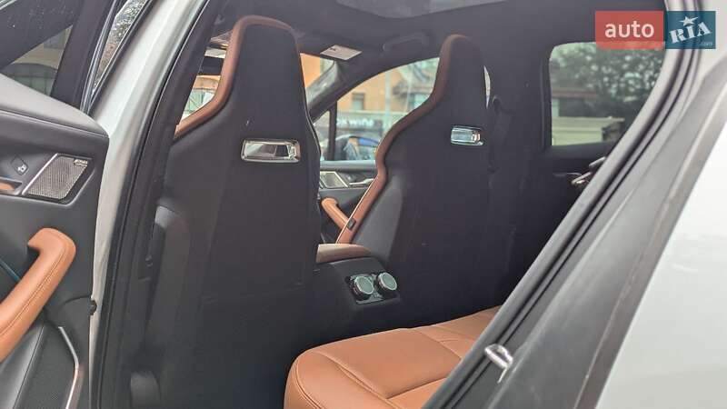 Внедорожник / Кроссовер Jaguar I-Pace 2018 в Киеве фото 29 Внедорожник / Кроссовер Jaguar I-Pace 2018 в Киеве