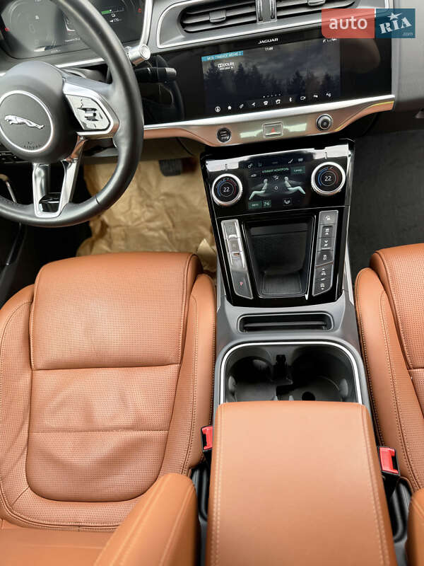 Позашляховик / Кросовер Jaguar I-Pace 2018 в Дніпрі