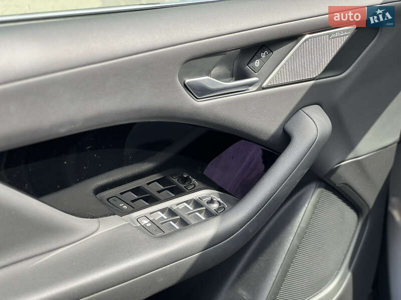 Позашляховик / Кросовер Jaguar I-Pace 2018 в Ужгороді