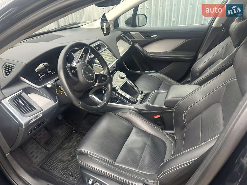 Позашляховик / Кросовер Jaguar I-Pace 2018 в Хотині