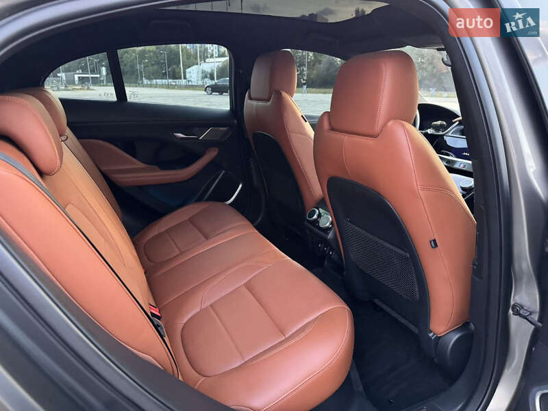 Позашляховик / Кросовер Jaguar I-Pace 2018 в Тернополі