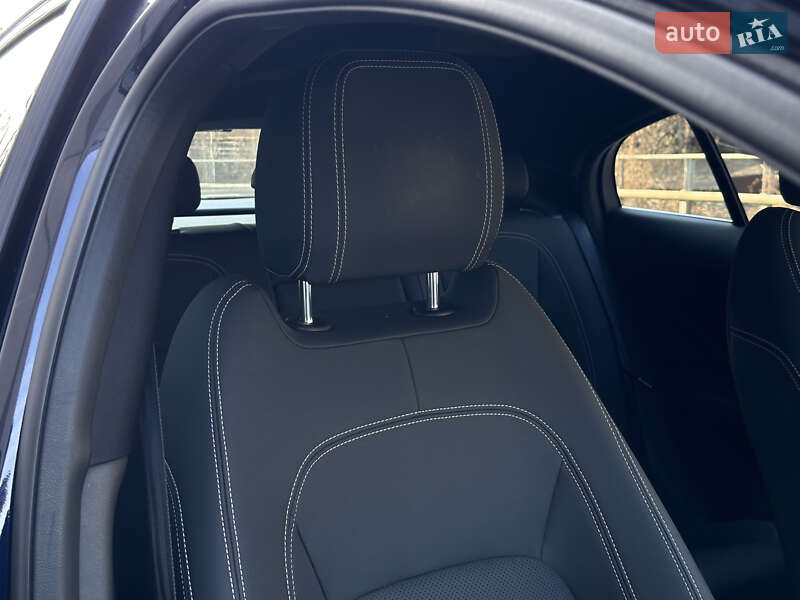 Позашляховик / Кросовер Jaguar I-Pace 2020 в Києві